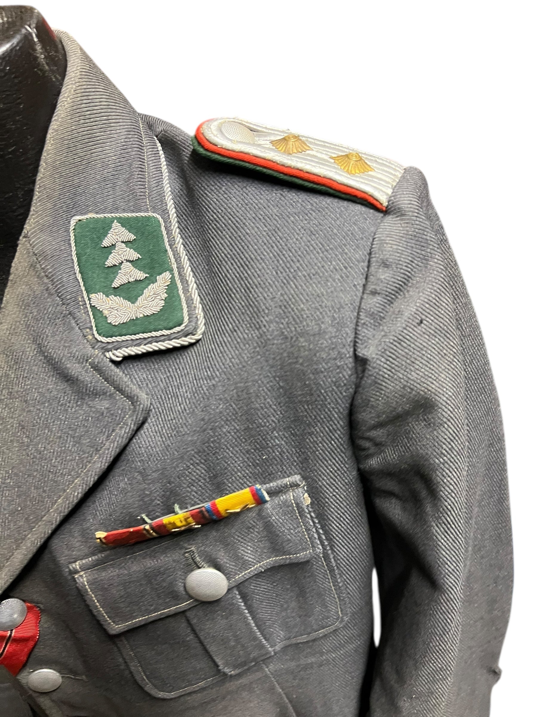 WWII Luftwaffe Administrative Officers Uniform